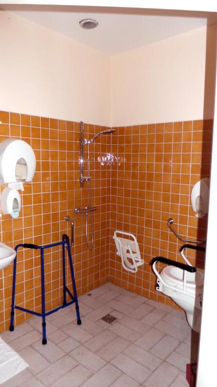 Hotel Le Gambetta Carmaux Стая снимка